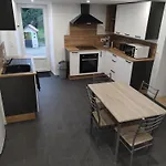 De La Rouge Roye * Nompatelize