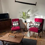 De La Rouge Roye Tatil Evi Nompatelize