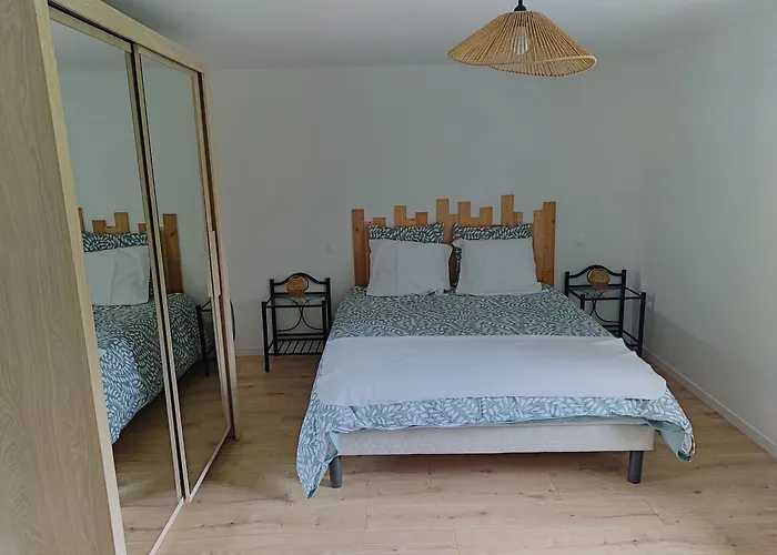 De La Rouge Roye * Nompatelize