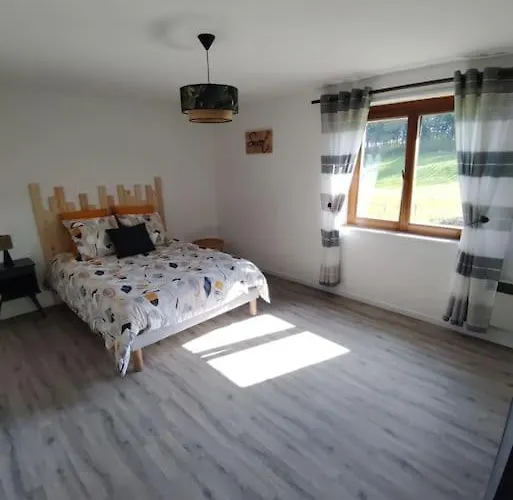 De La Rouge Roye * Nompatelize