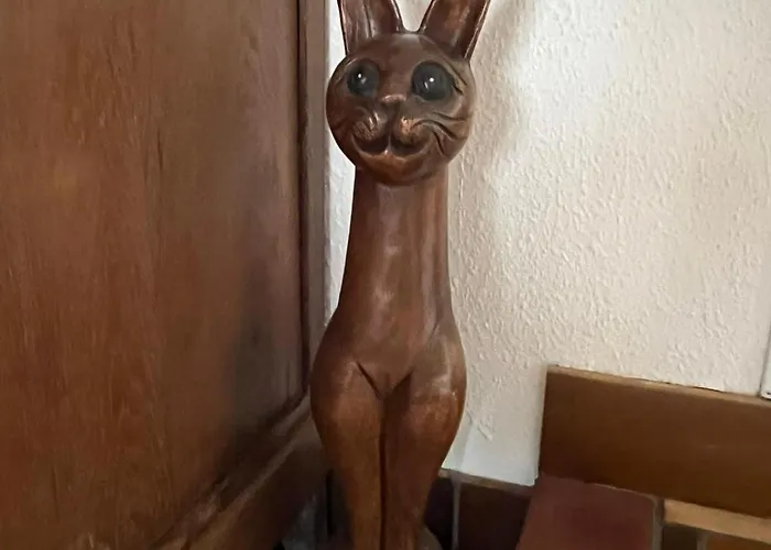 De La Rouge Roye Nompatelize