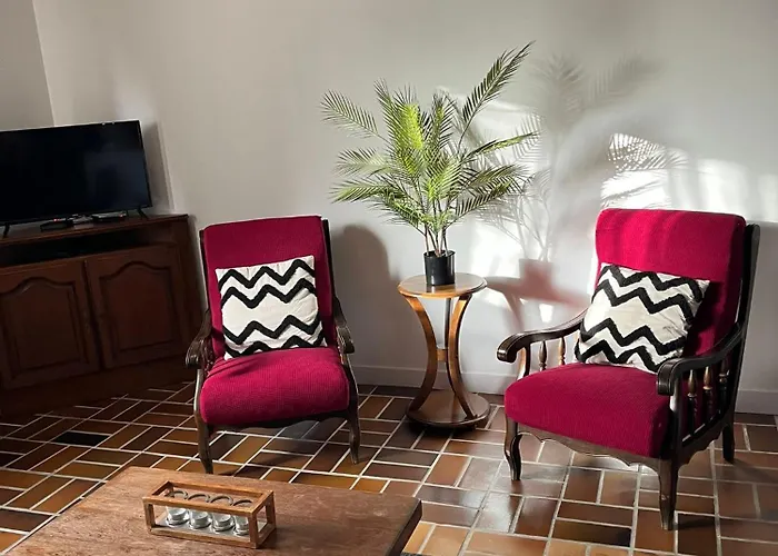 De La Rouge Roye 펜션 Nompatelize